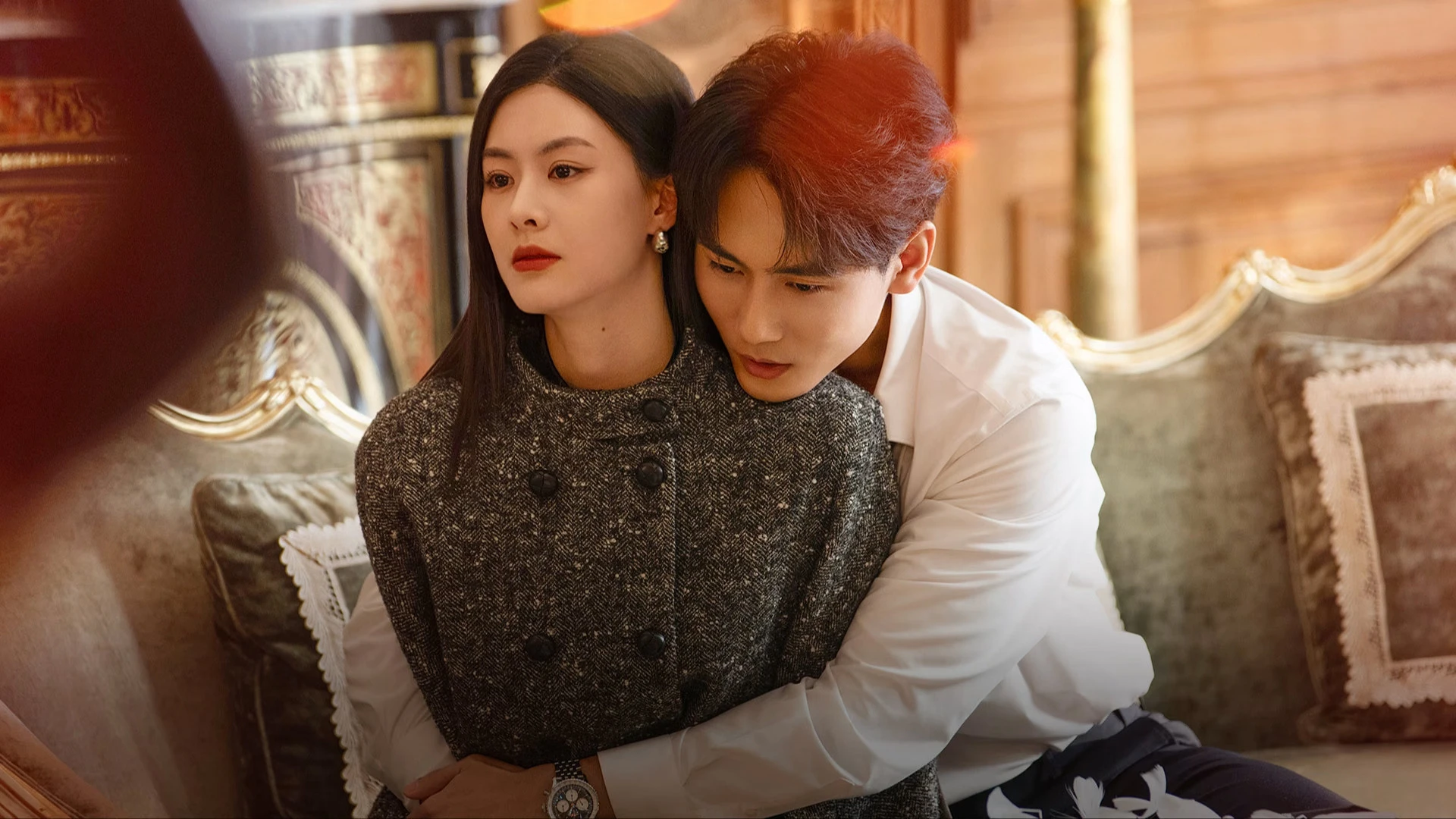 Nửa Tỉnh Nửa Mê